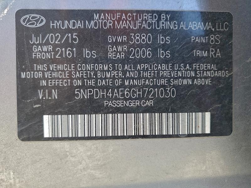 Фото 13 - HYUNDAI ELANTRA