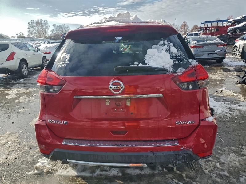 Фото 6 - NISSAN ROGUE