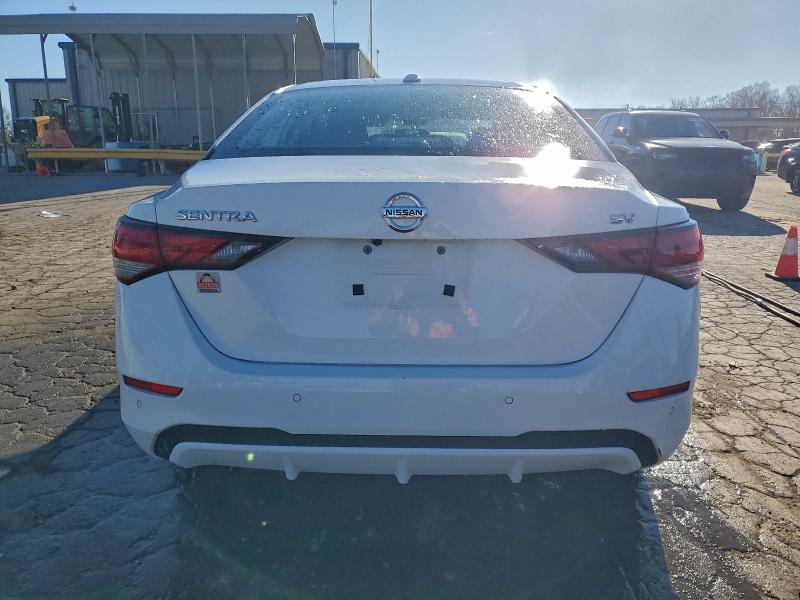 Фото 6 - NISSAN SENTRA