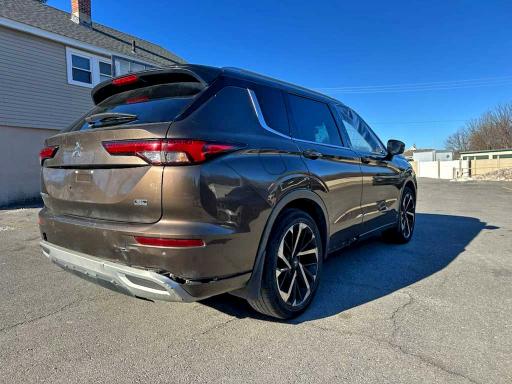 Фото 3 - MITSUBISHI OUTLANDER