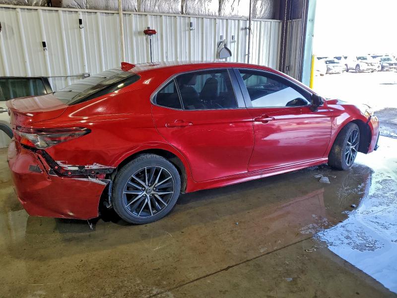 Фото 3 - TOYOTA CAMRY