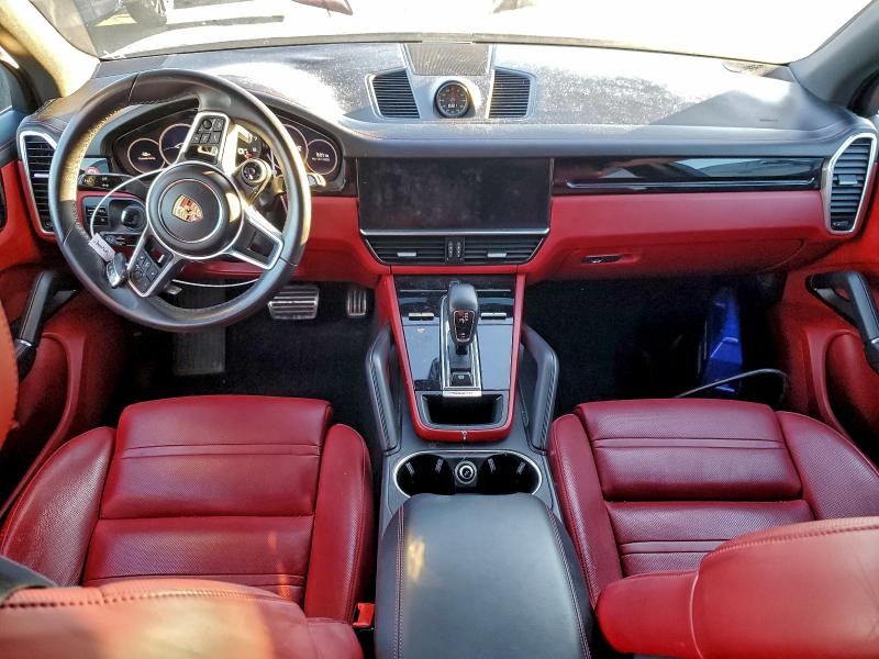 Фото 8 - PORSCHE CAYENNE