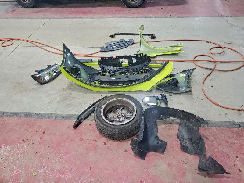 Фото 13 - CHEVROLET SONIC