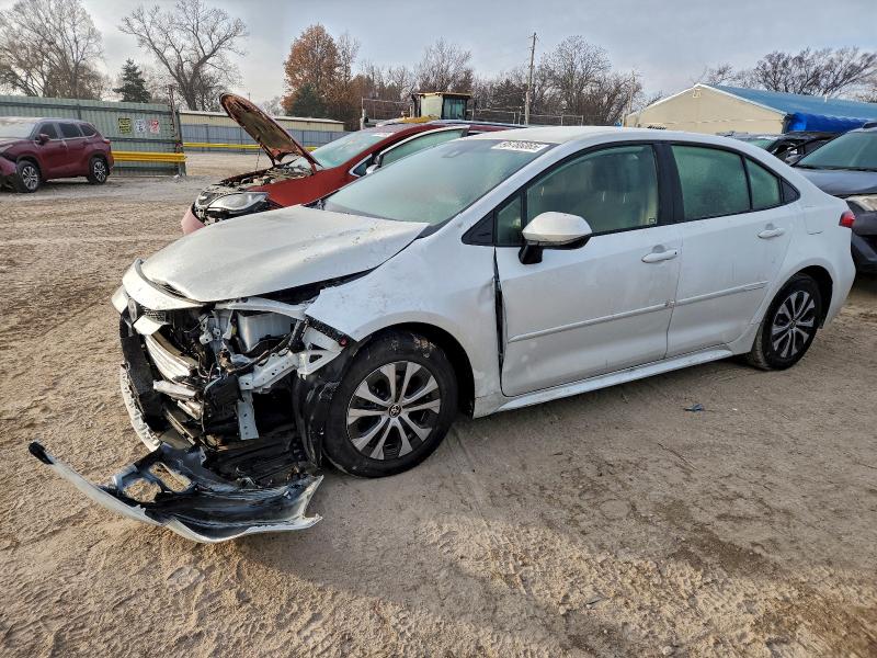 Фото 1 - TOYOTA COROLLA