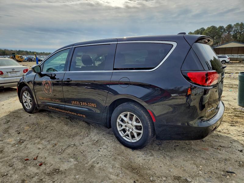 Фото 2 - CHRYSLER PACIFICA