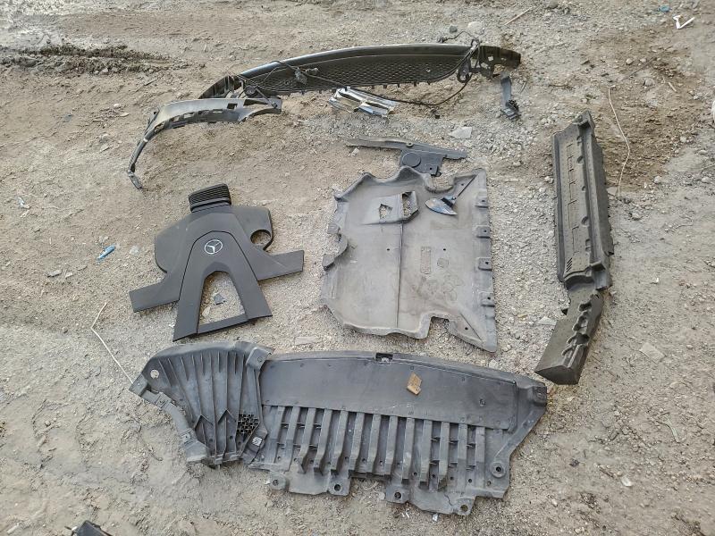 Фото 12 - MERCEDES-BENZ E-CLASS