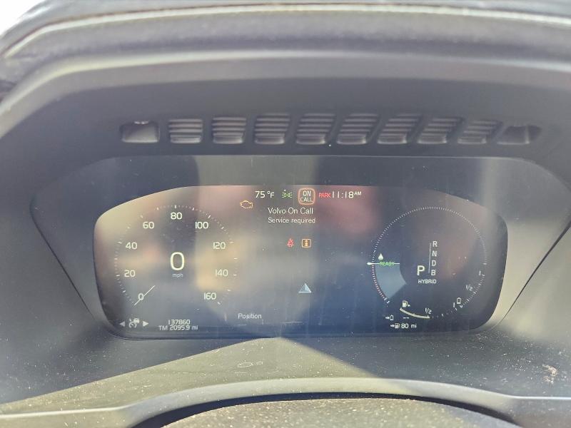 Фото 9 - VOLVO XC90