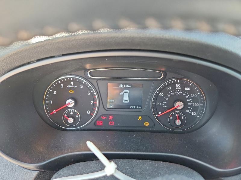 Фото 9 - KIA SORENTO