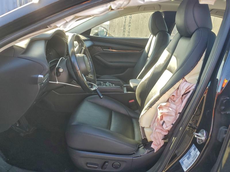 Фото 7 - MAZDA 3