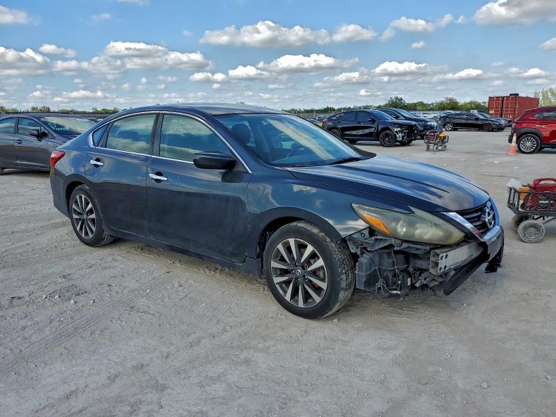 Фото 4 - NISSAN ALTIMA