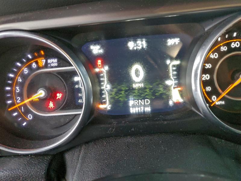 Фото 9 - JEEP GLADIATOR