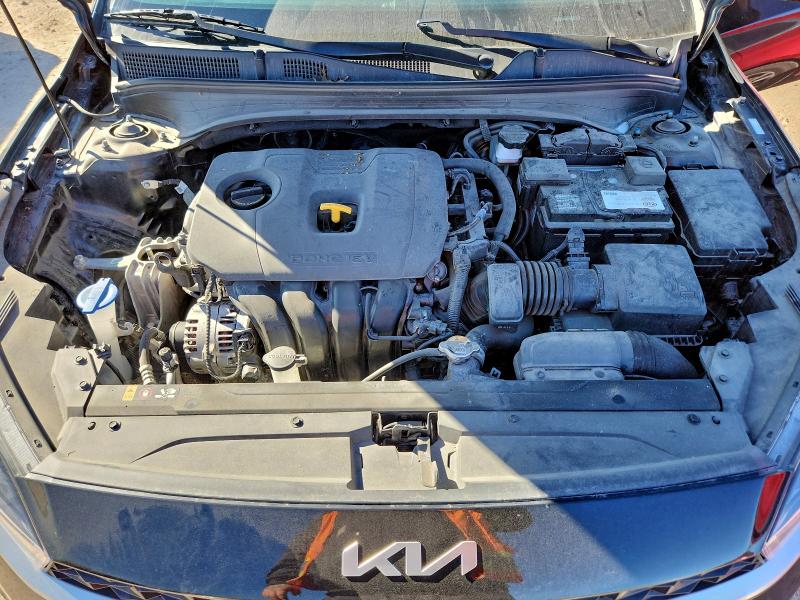 Фото 11 - KIA FORTE