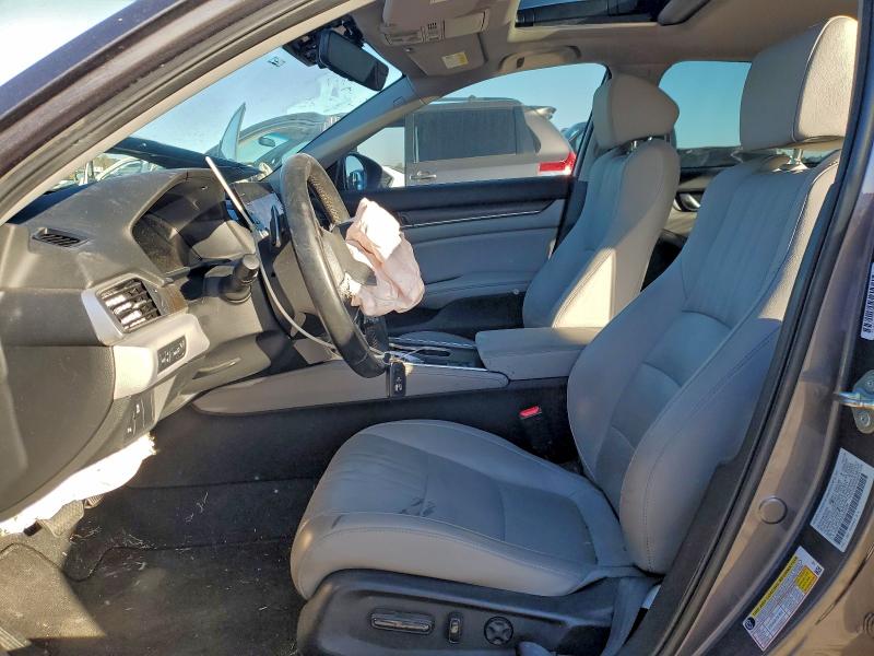 Фото 7 - HONDA ACCORD