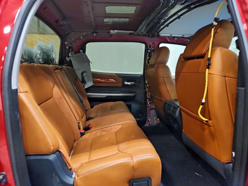 Фото 10 - TOYOTA TUNDRA