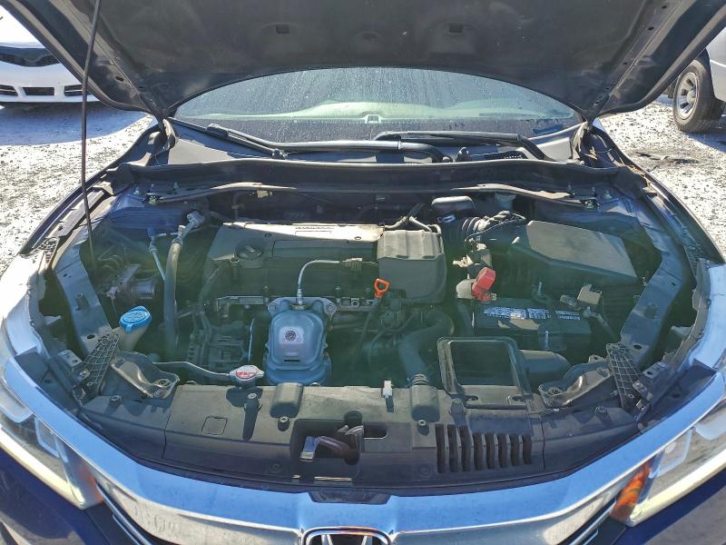 Фото 11 - HONDA ACCORD