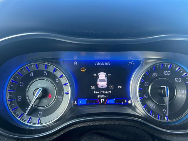 Фото 8 - CHRYSLER 300