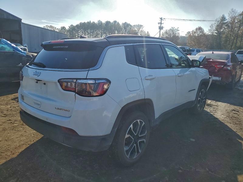 Фото 3 - JEEP COMPASS