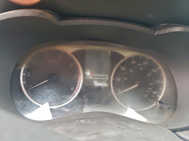 Фото 9 - NISSAN VERSA