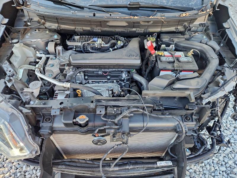 Фото 12 - NISSAN ROGUE