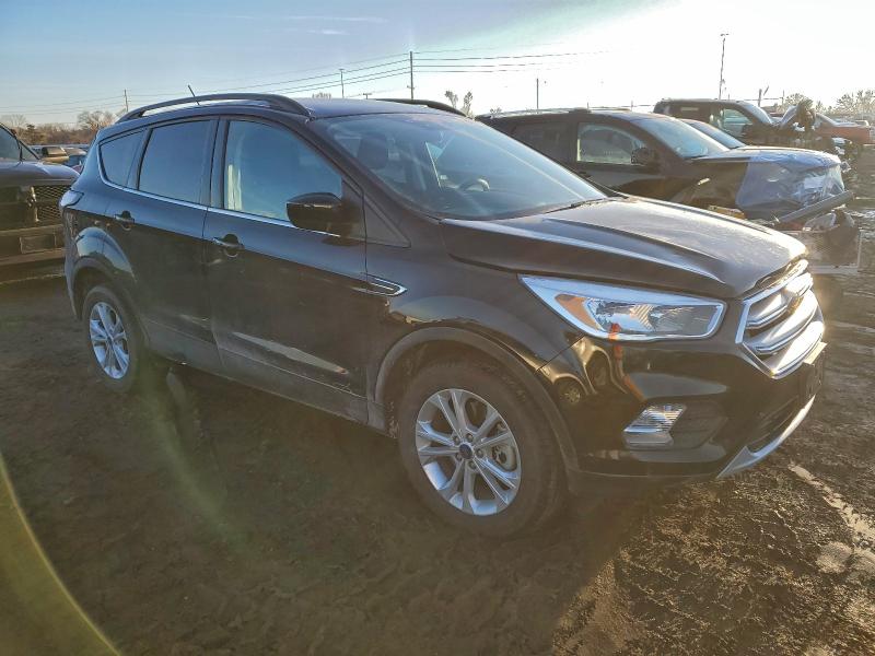 Фото 4 - FORD ESCAPE