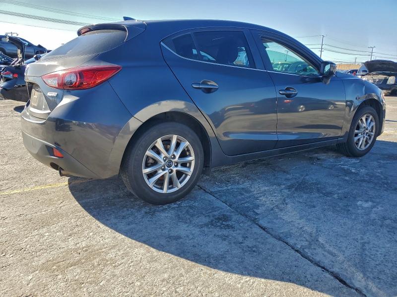 Фото 3 - MAZDA 3