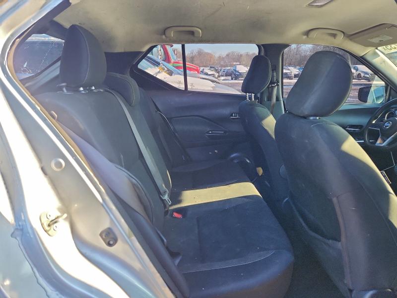 Фото 11 - NISSAN KICKS