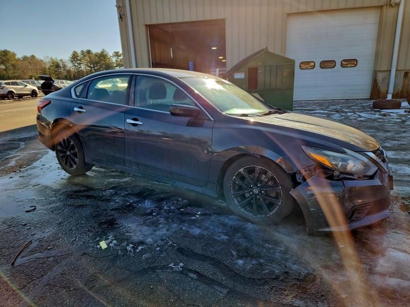 Фото 4 - NISSAN ALTIMA