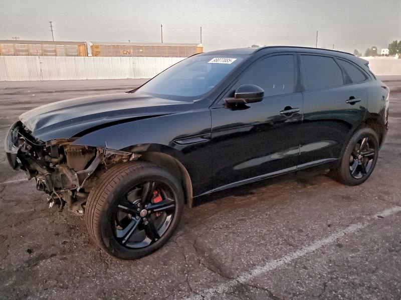 Фото 1 - JAGUAR F-PACE