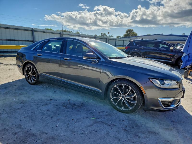 Фото 4 - LINCOLN MKZ