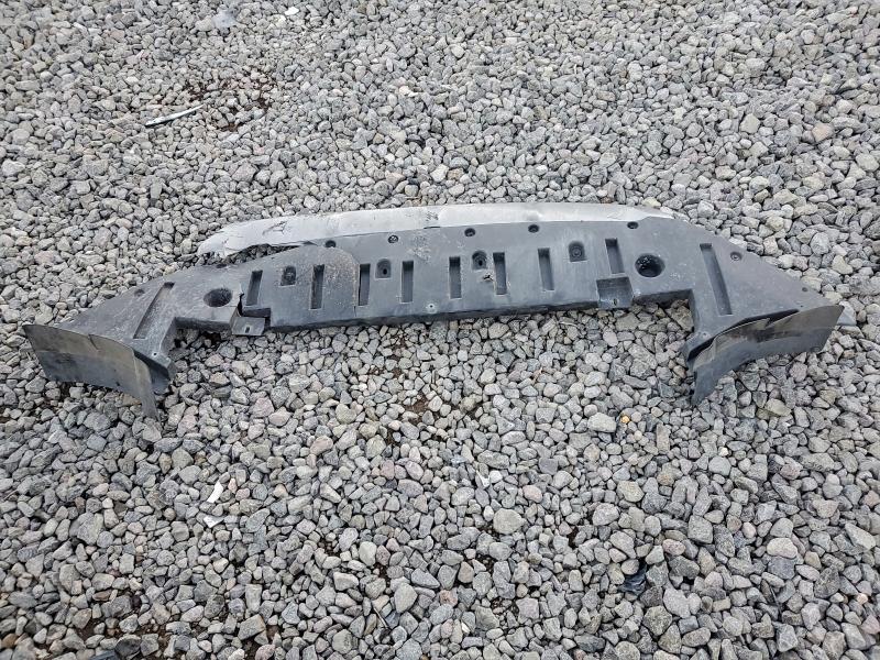 Фото 13 - FORD EDGE