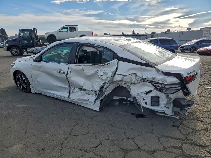 Фото 2 - NISSAN SENTRA