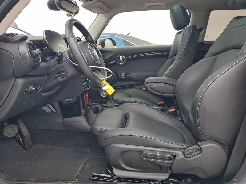 Фото 7 - MINI COOPER