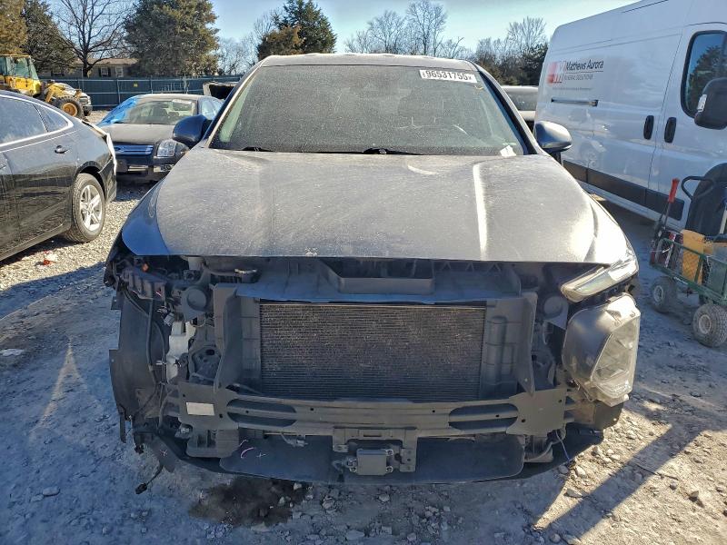 Фото 5 - HYUNDAI SANTA FE