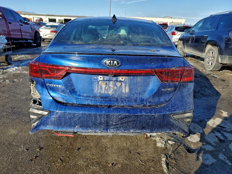 Фото 6 - KIA FORTE