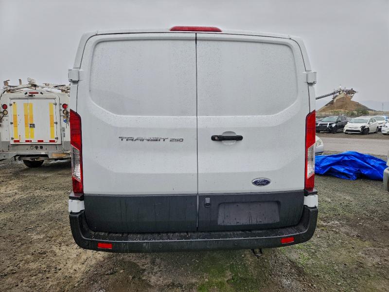 Фото 6 - FORD TRANSIT