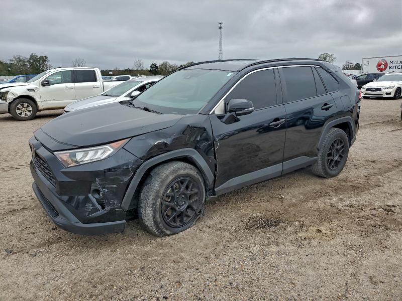 Фото 1 - TOYOTA RAV4