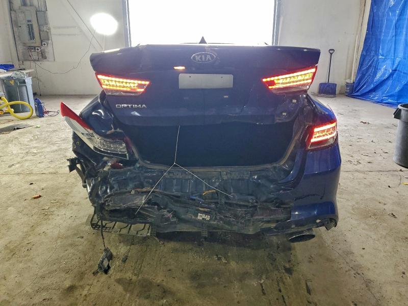 Фото 6 - KIA OPTIMA