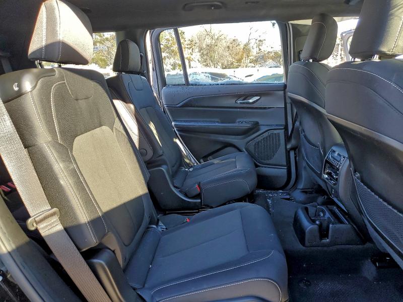 Фото 11 - JEEP GRAND CHER