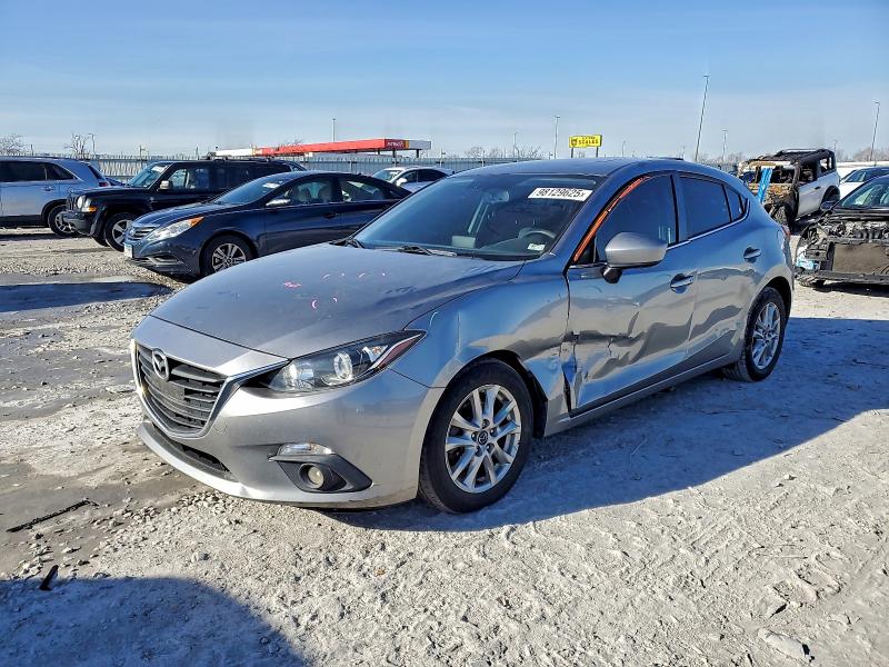 Фото 1 - MAZDA 3