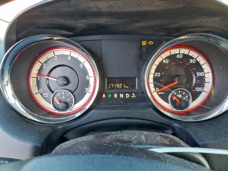 Фото 9 - DODGE CARAVAN