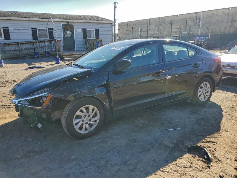 Фото 1 - HYUNDAI ELANTRA