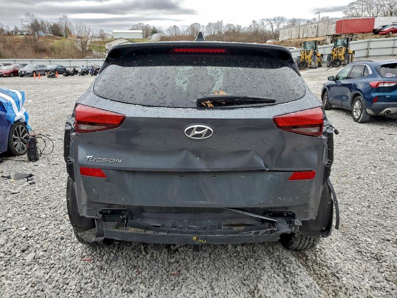 Фото 6 - HYUNDAI TUCSON