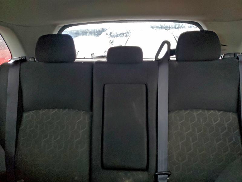 Фото 10 - MITSUBISHI OUTLANDER