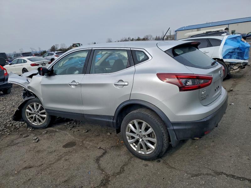 Фото 2 - NISSAN ROGUE