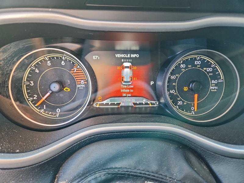 Фото 9 - JEEP CHEROKEE