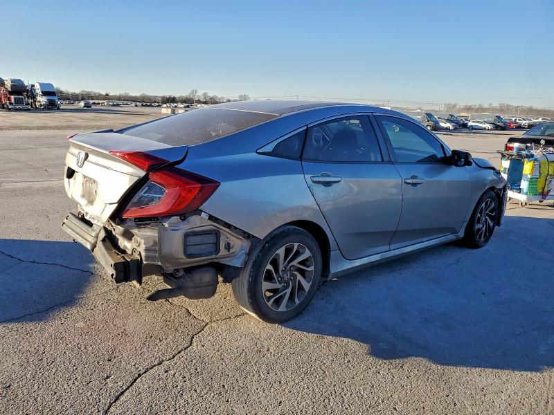 Фото 3 - HONDA CIVIC