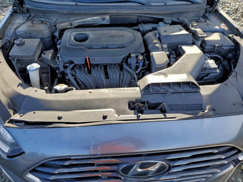 Фото 11 - HYUNDAI SONATA