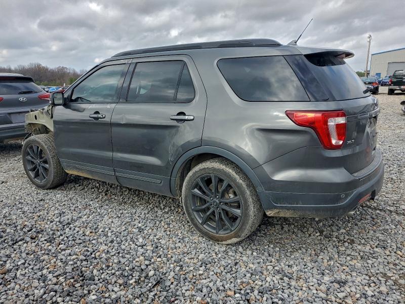 Фото 2 - FORD EXPLORER