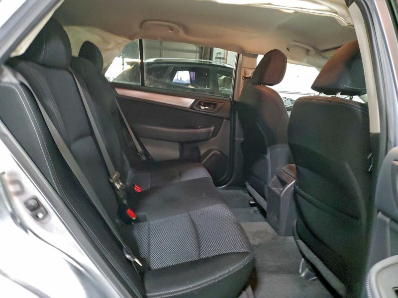 Фото 10 - SUBARU OUTBACK