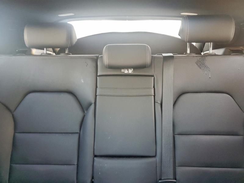 Фото 10 - MERCEDES-BENZ GLA-CLASS